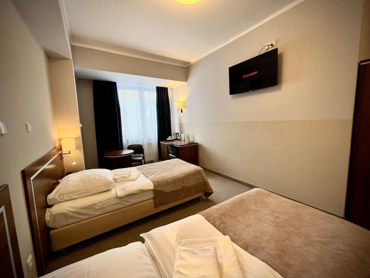 Hotel Szyndzielnia 3*